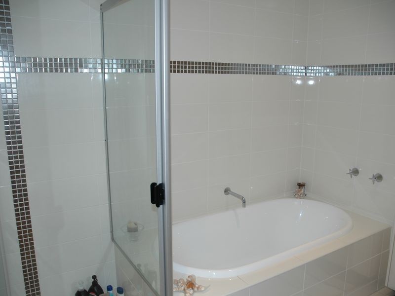 4 Fantail Avenue, Warriewood NSW 2102