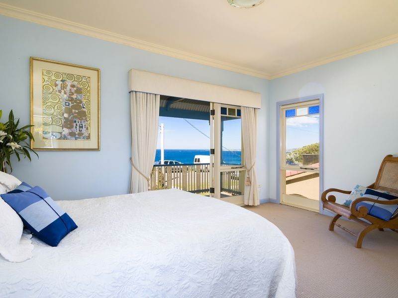 62 Narrabeen Park Parade, Warriewood NSW 2102