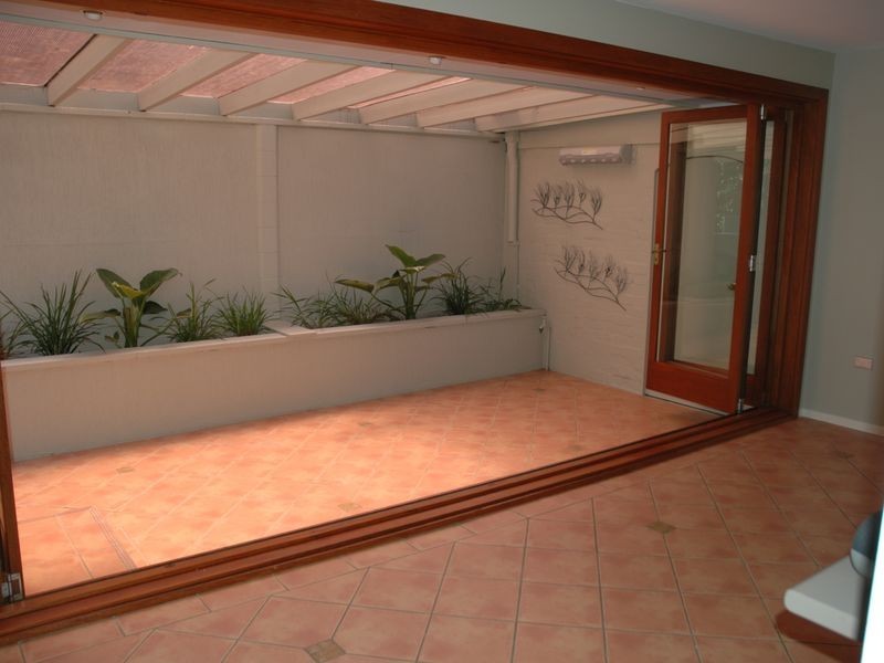 5 Kananook Avenue, Bayview NSW 2104