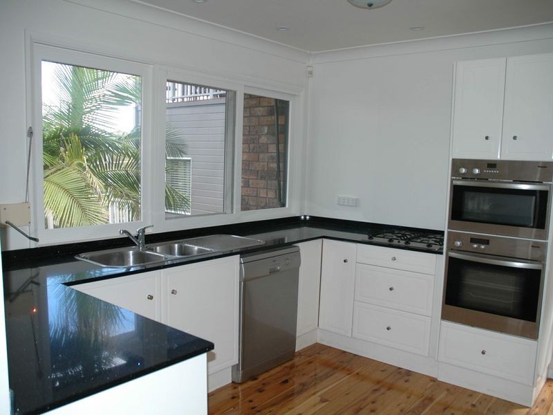 8 Grandview Parade, Mona Vale NSW 2103