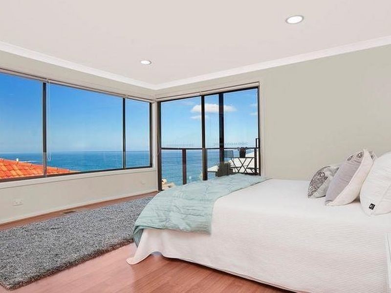 150 Barrenjoey Road, Mona Vale NSW 2103