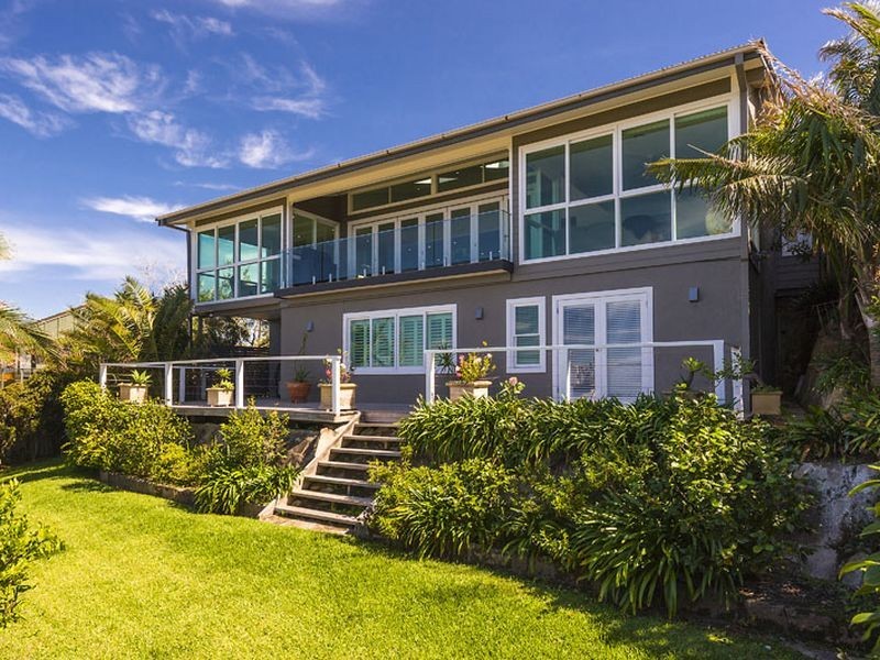 6 Karloo Parade, Newport Beach NSW 2106