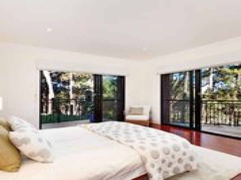 8 Barkala Road, Bayview NSW 2104