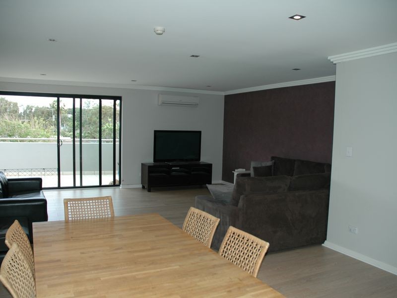 2 Berry Avenue, North Narrabeen NSW 2101