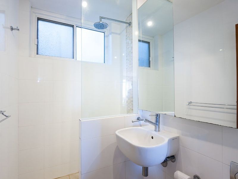 3/18 Surfview Road, Mona Vale NSW 2103