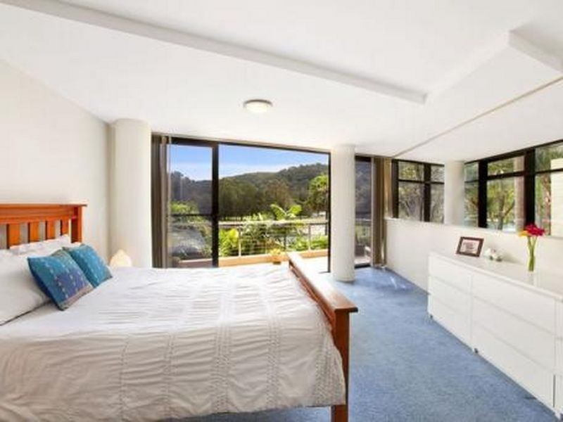 202 McCarrs Creek Road, Church Point NSW 2105