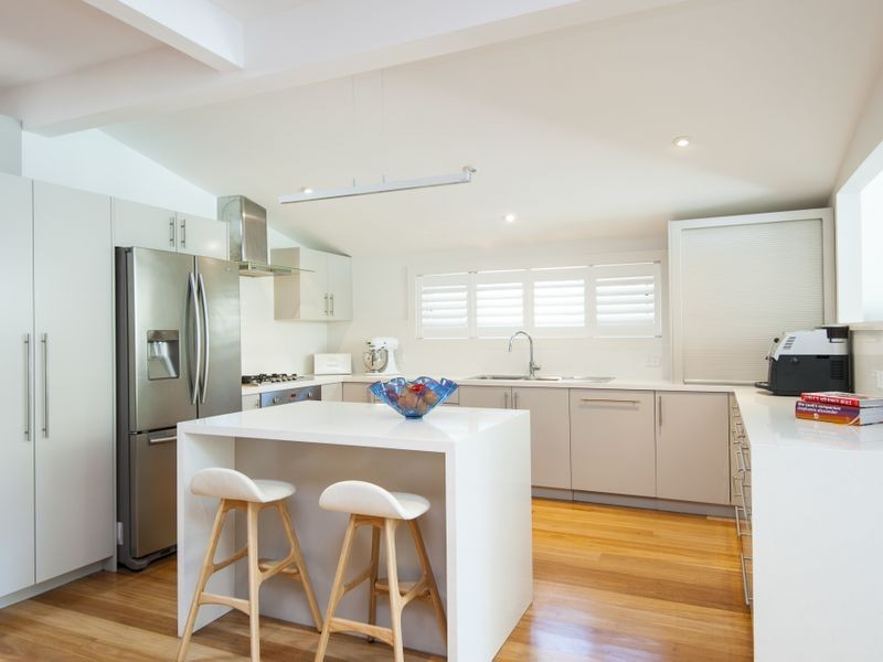 42 Bassett Street East, Mona Vale NSW 2103