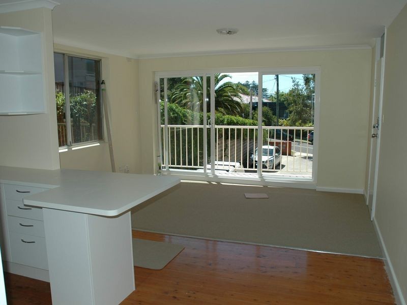 1/12 Seaview Avenue, Newport NSW 2106