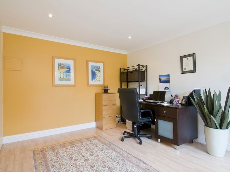 16 Malcolm Street, Narrabeen NSW 2101