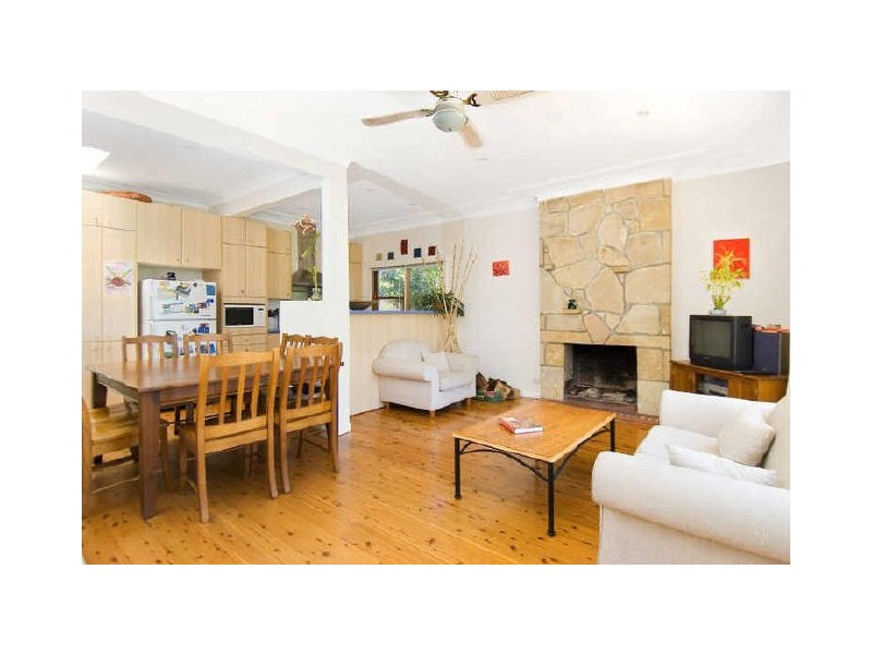 27 Cook Terrace, Mona Vale NSW 2103