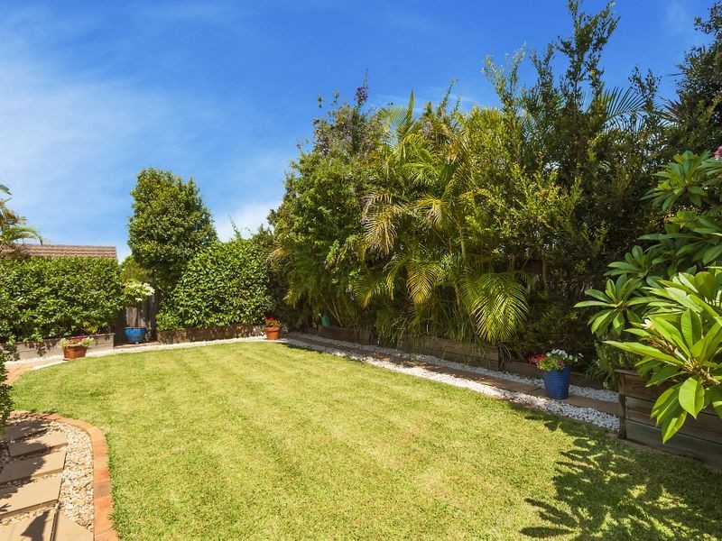 12 Valley View Circuit, Warriewood NSW 2102