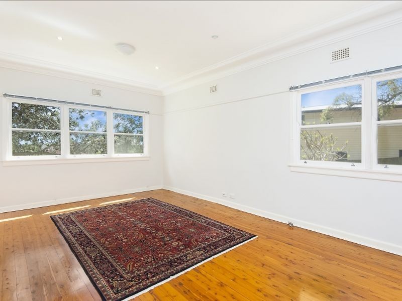 33 Rowan Street, Mona Vale NSW 2103