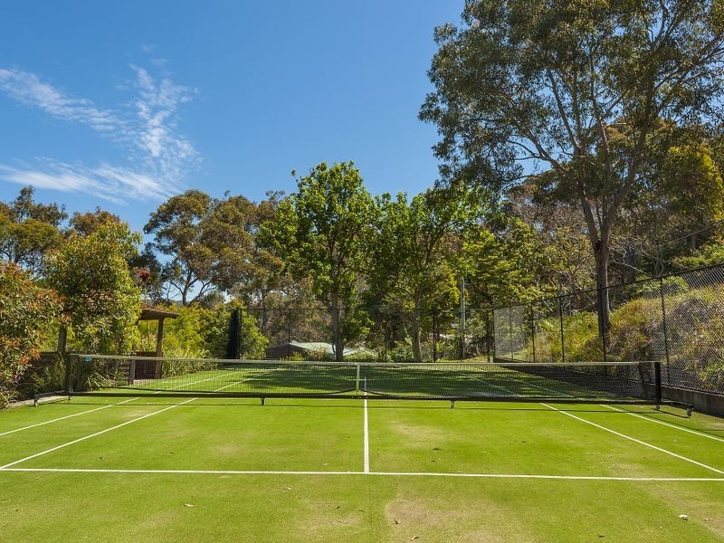 4 The Chase, Lovett Bay NSW 2105