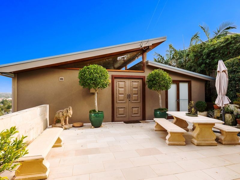 11 Hillcrest Avenue, Mona Vale NSW 2103