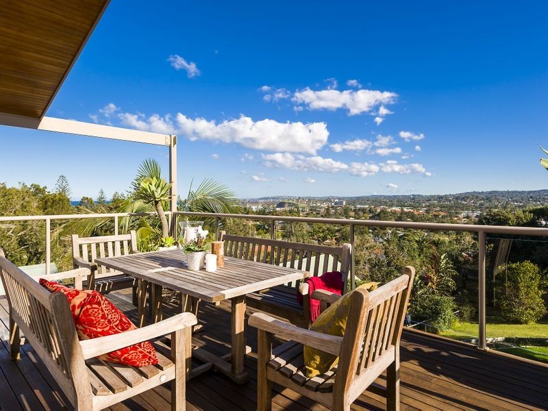 11 Hillcrest Avenue, Mona Vale NSW 2103