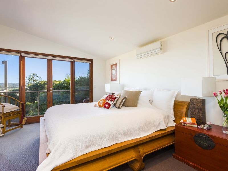 11 Hillcrest Avenue, Mona Vale NSW 2103