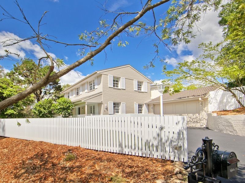 1 Binnowee Place, Bayview NSW 2104