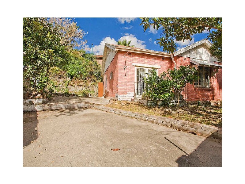 2 Barden Street, Arncliffe NSW 2205