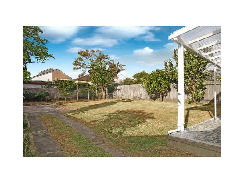 15 Hamilton Street, Bardwell Valley NSW 2207