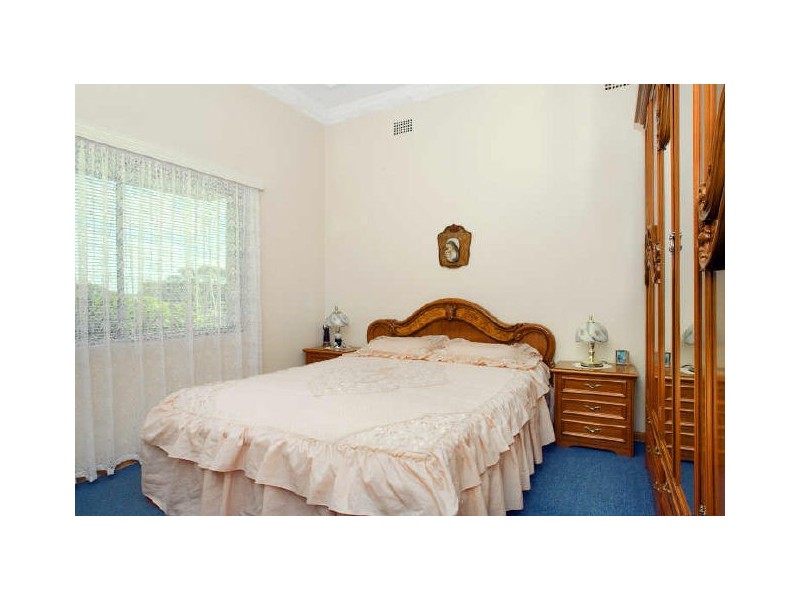 174 Wollongong Road, Arncliffe NSW 2205