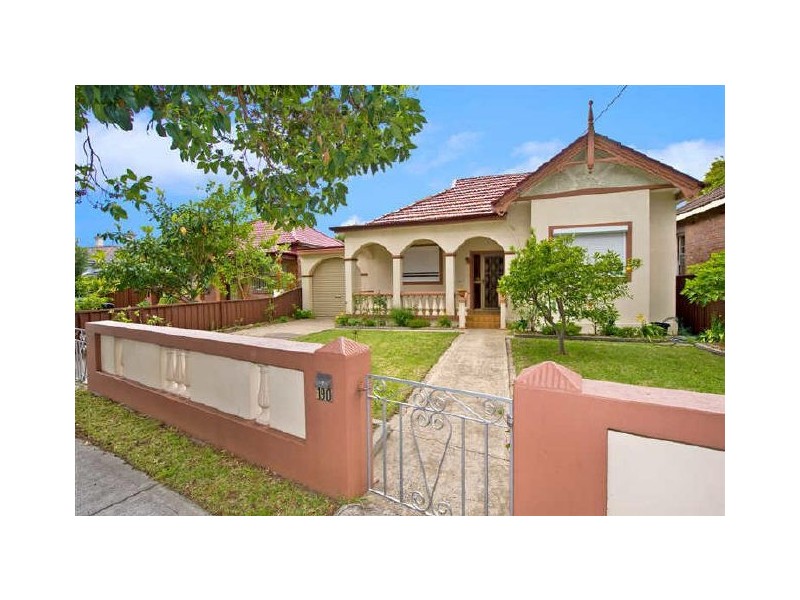 190 Forest Road, Arncliffe NSW 2205