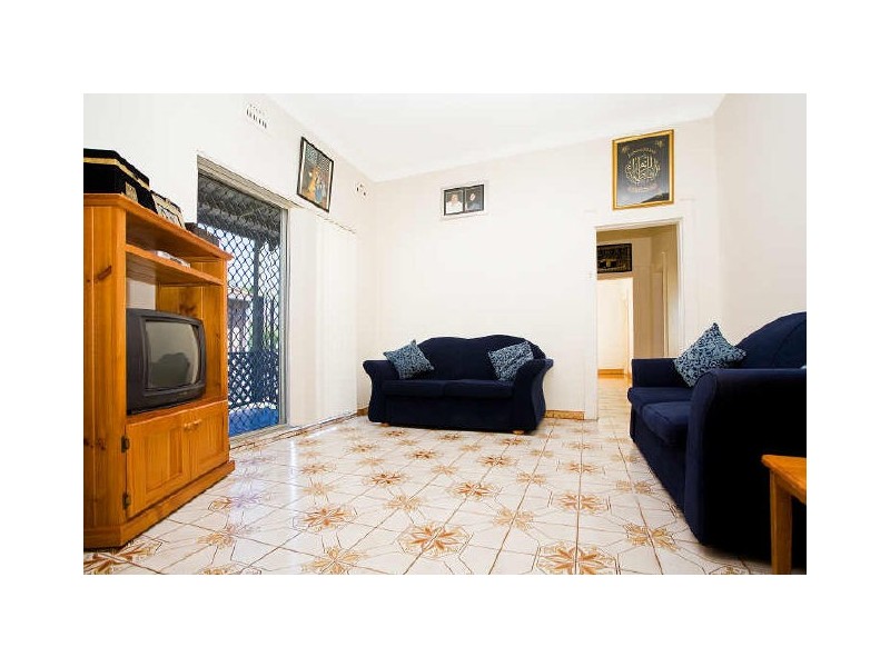 13 Walker Street, Turrella NSW 2205