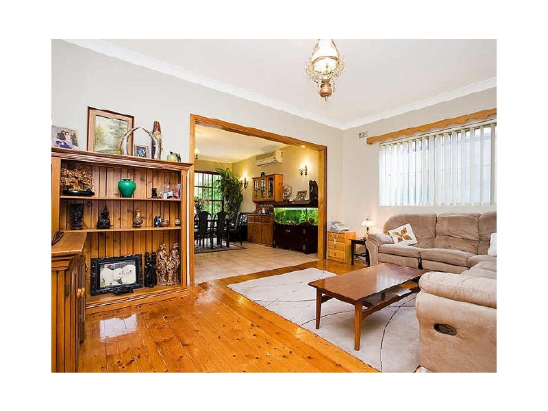 43 Walker Street, Turrella NSW 2205