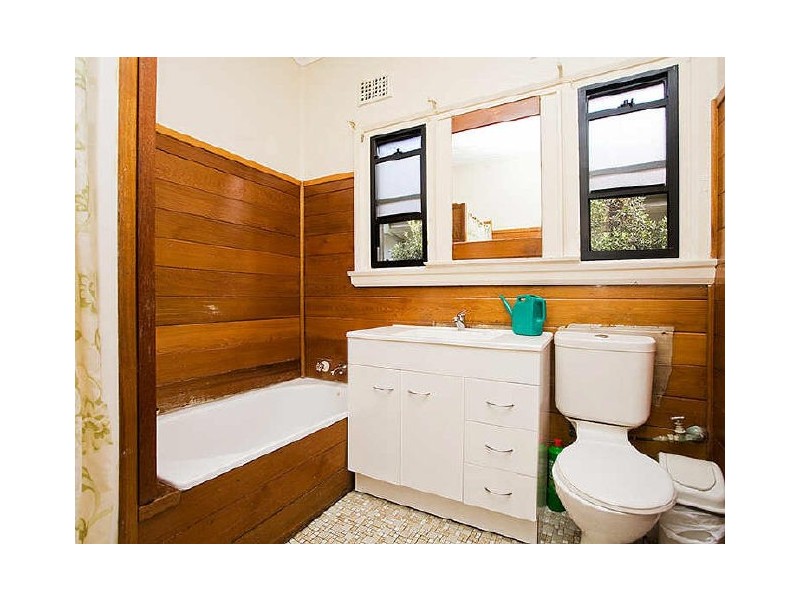 52 Walker Street, Turrella NSW 2205