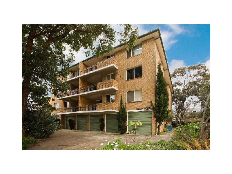 10/2-4 Queen Street, Arncliffe NSW 2205