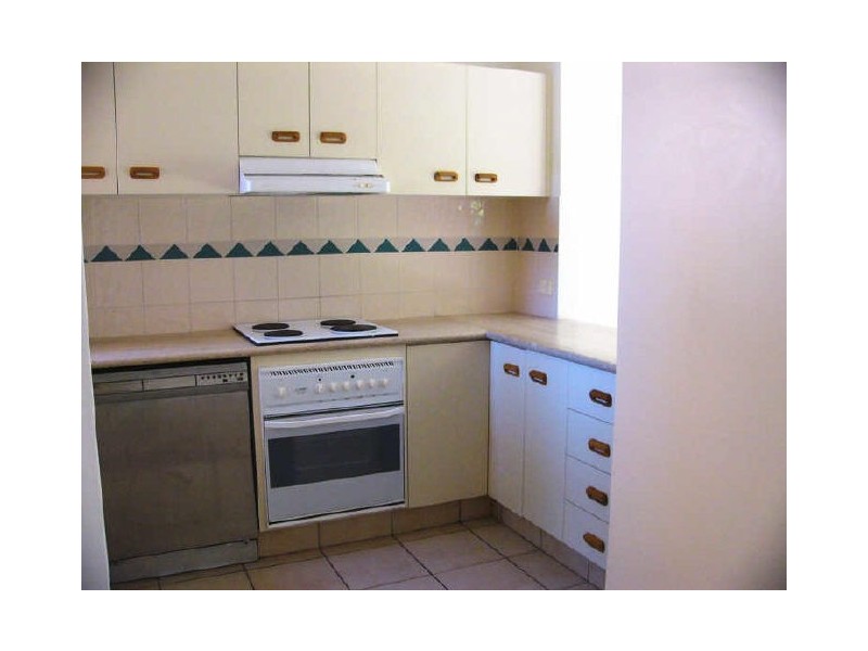 7/429 Pine Ridge Road, Runaway Bay QLD 4216