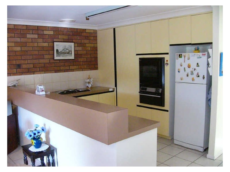 16 Brady Drive, Coombabah QLD 4216