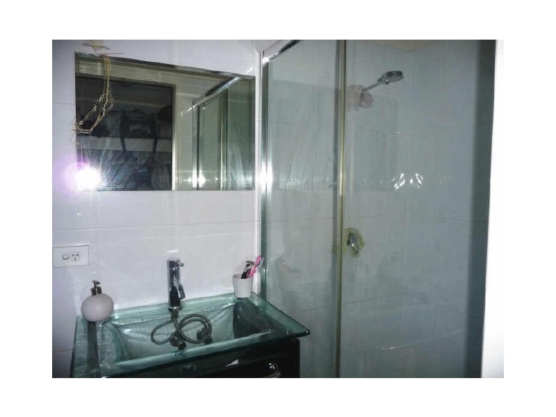 1/6 Riccarton Place, Labrador QLD 4215