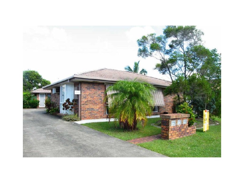 1/6 Riccarton Place, Labrador QLD 4215