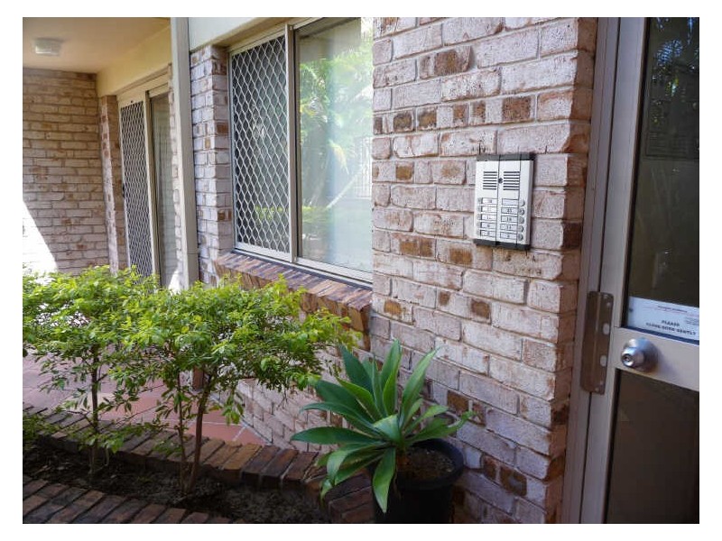 25/14 Spendelove Avenue, Southport QLD 4215