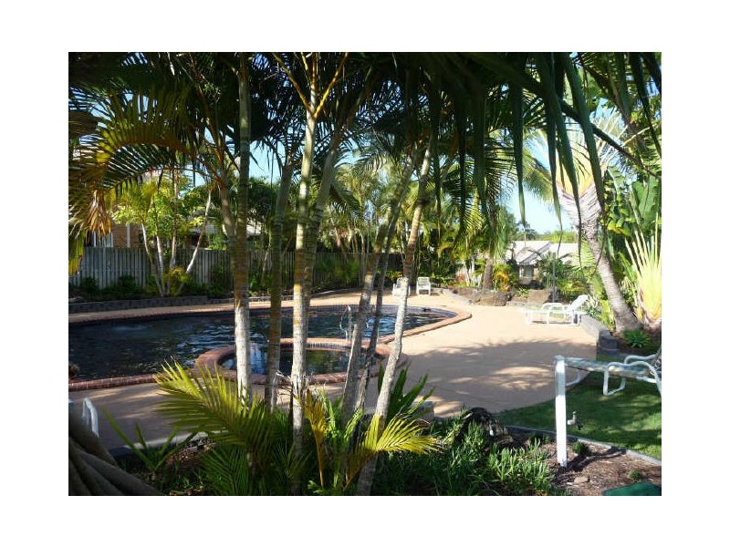 74/97 Edmund Rice Drive, Southport QLD 4215