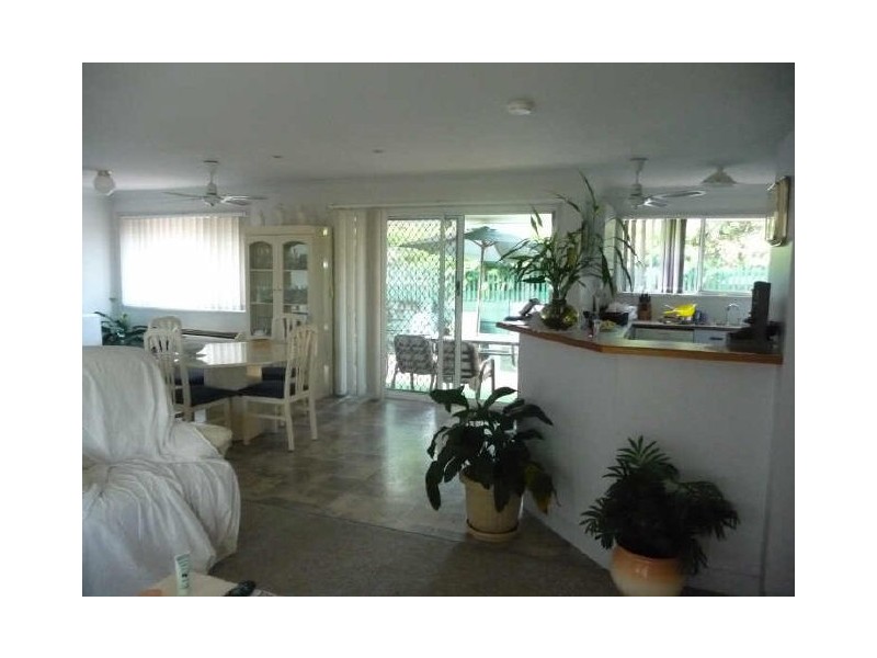 74/97 Edmund Rice Drive, Southport QLD 4215