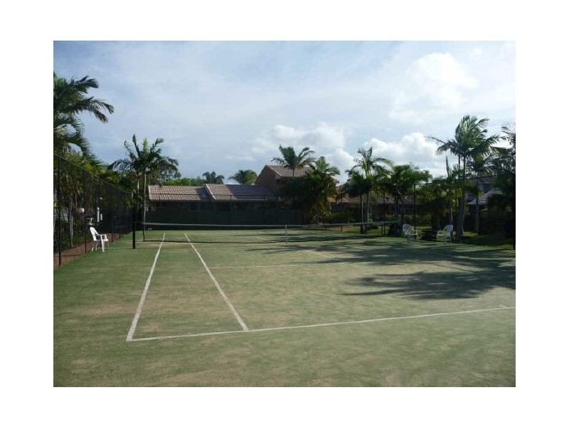 74/97 Edmund Rice Drive, Southport QLD 4215