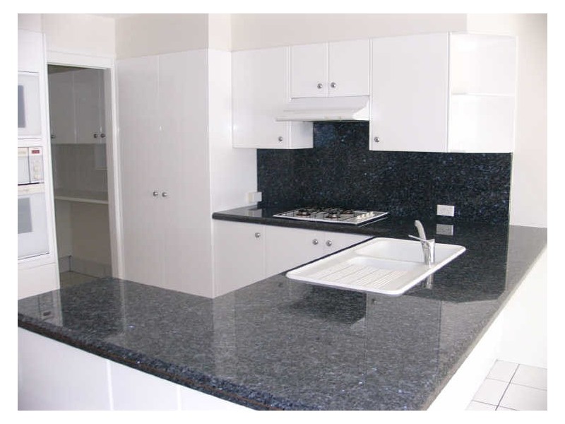 19/3 Lee Road, Runaway Bay QLD 4216