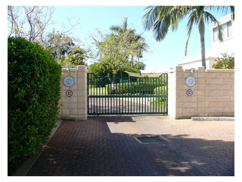 19/3 Lee Road, Runaway Bay QLD 4216