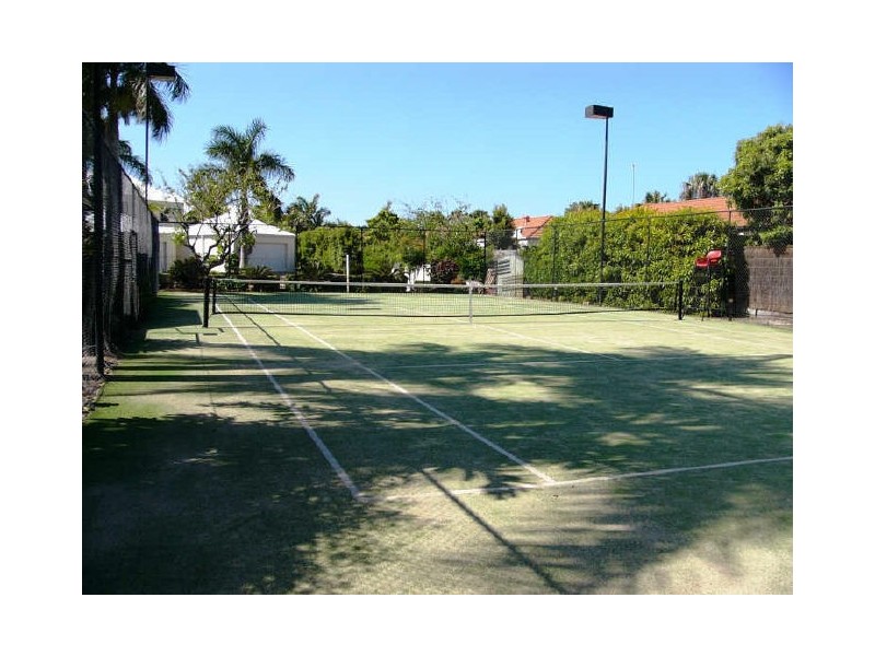 19/3 Lee Road, Runaway Bay QLD 4216