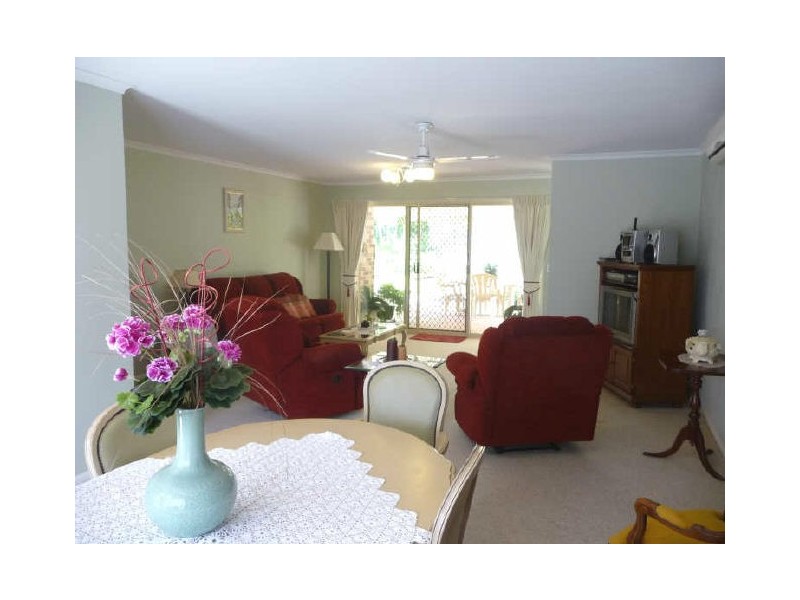 8/402 Pine Ridge Road, Coombabah QLD 4216