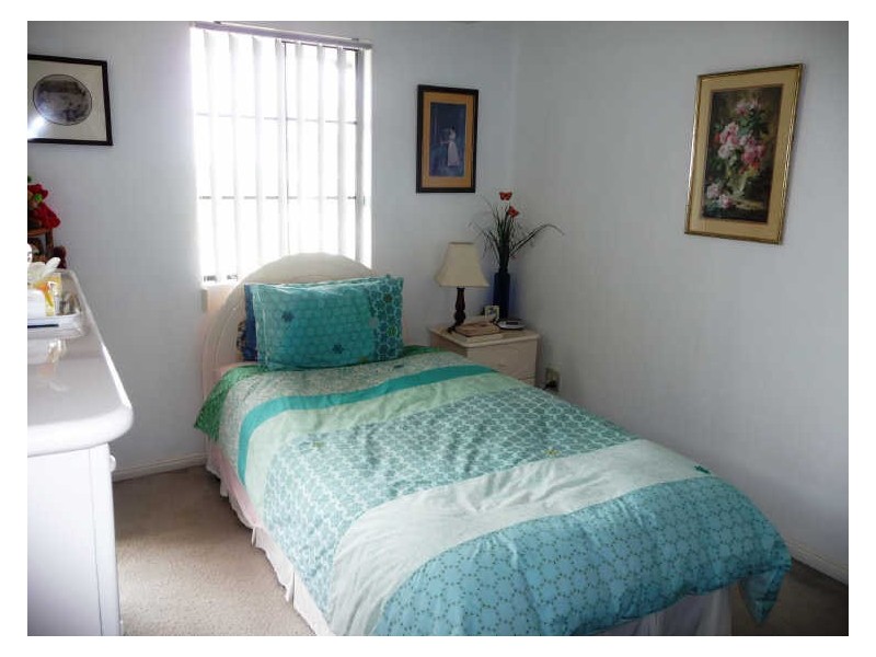 12/12 Canal Avenue, Runaway Bay QLD 4216