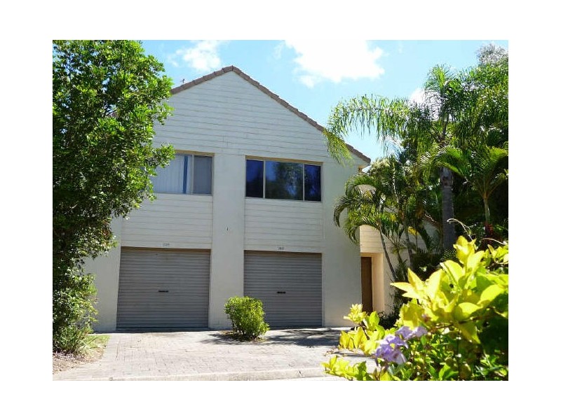 140/641 Pine Ridge Road, Biggera Waters QLD 4216