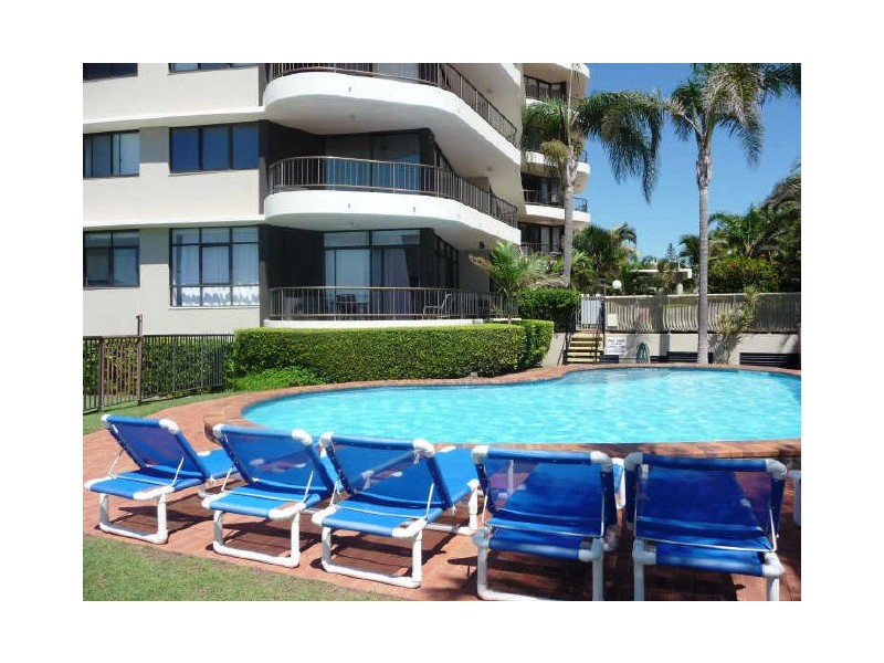 26/9 Bayview St, Runaway Bay QLD 4216