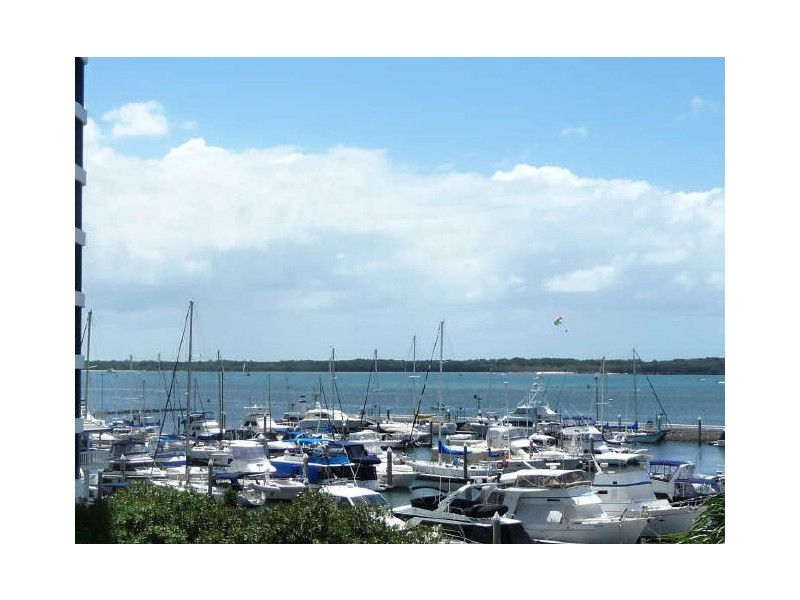 26/9 Bayview St, Runaway Bay QLD 4216