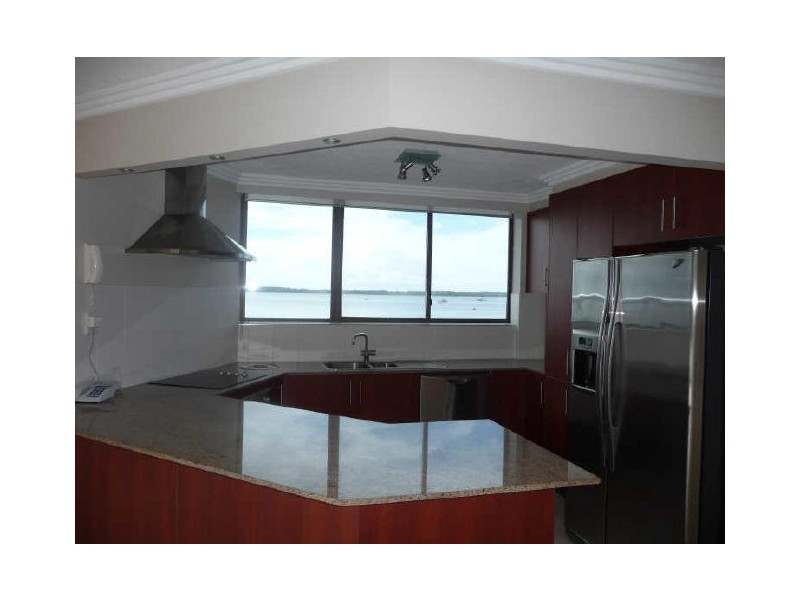 26/9 Bayview St, Runaway Bay QLD 4216