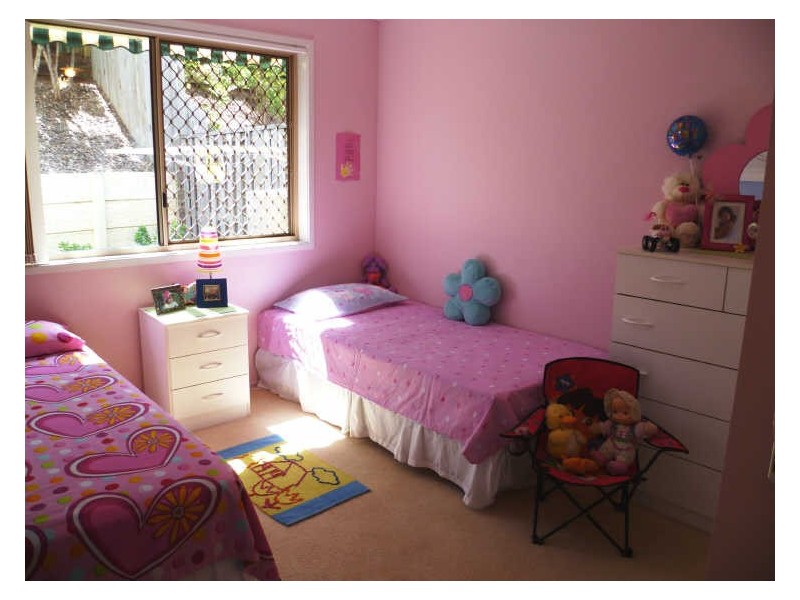 15/1 Archipelago Street, Pacific Pines QLD 4211