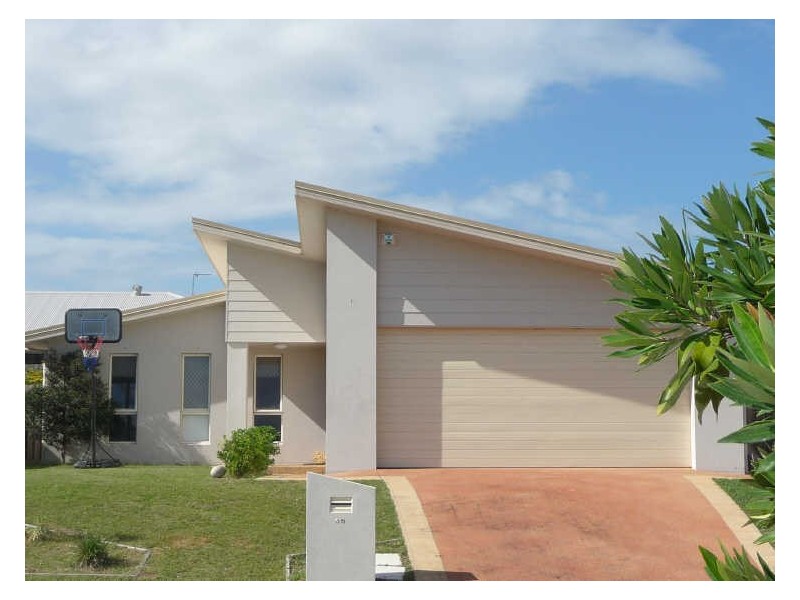 56 Codrington Circuit, Pacific Pines QLD 4211