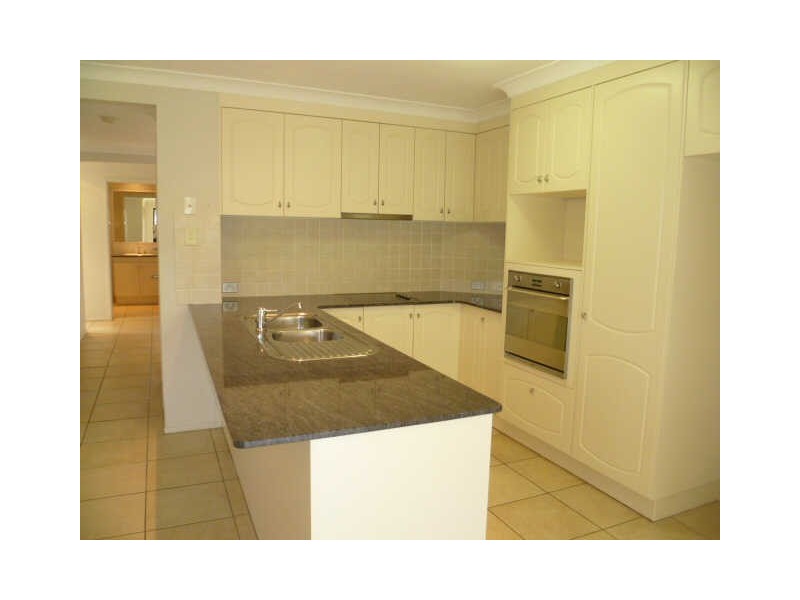 142 Lae Drive, Coombabah QLD 4216