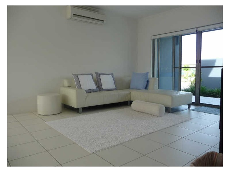 33/1 Manacor Place, Coombabah QLD 4216